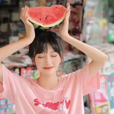 娱乐吃瓜头像女生动漫